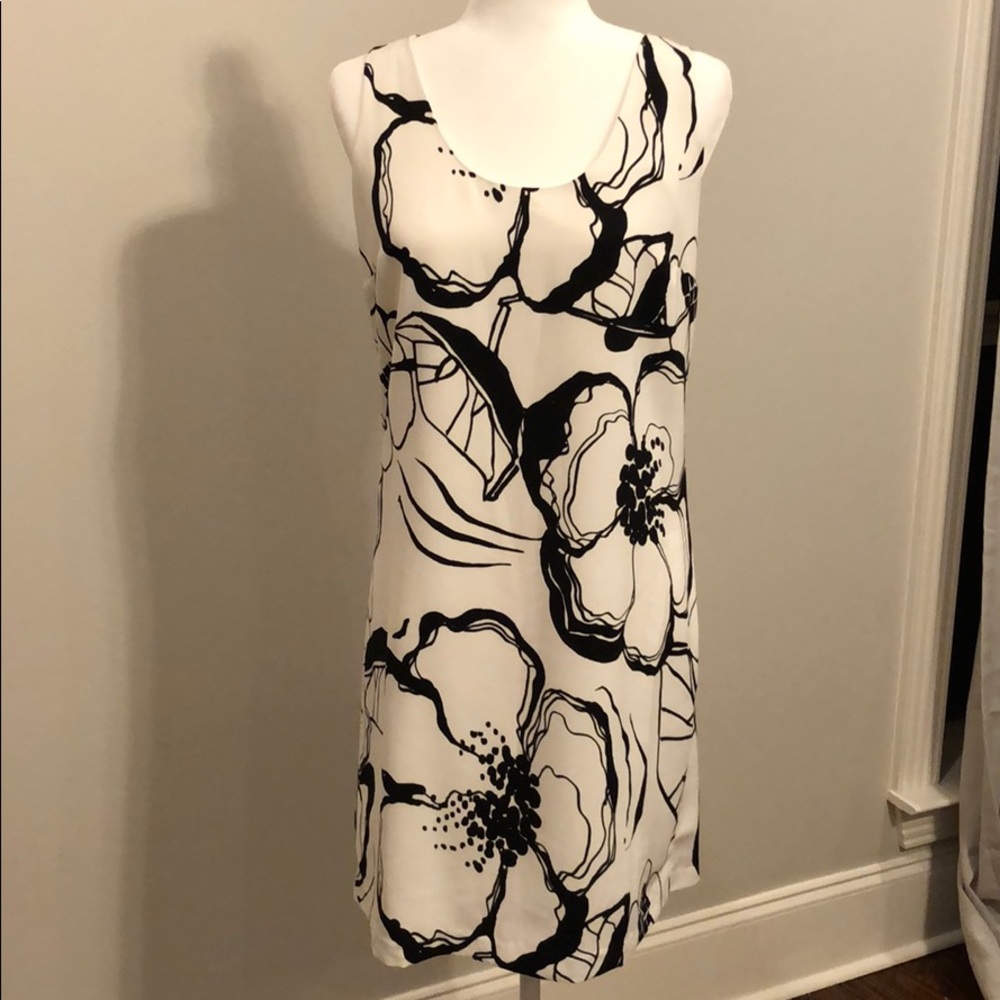 NWT Ann Taylor black and white shift dress